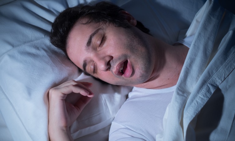 Dion Health Blog | Why do I snore and how do I stop?